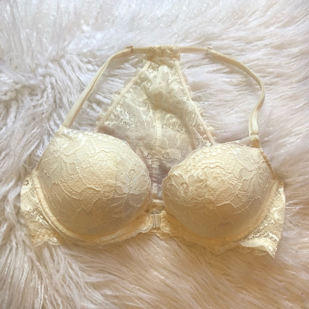 Victoria’s Secret Pink “Date racerback bra”